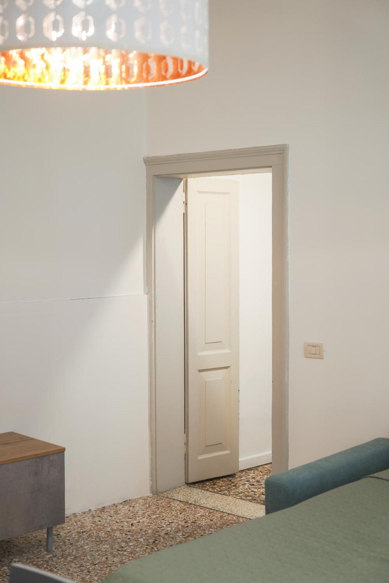 Melusina Apartments Rialto Venice Exterior photo